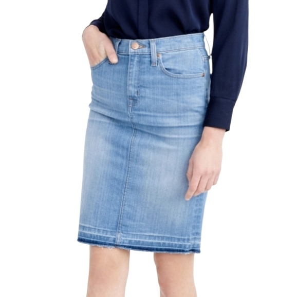 J. Crew Dresses & Skirts - J.Crew Frayed Hem Denim Pencil Skirt Blue Stretch Jean Skirt Size XS / 0